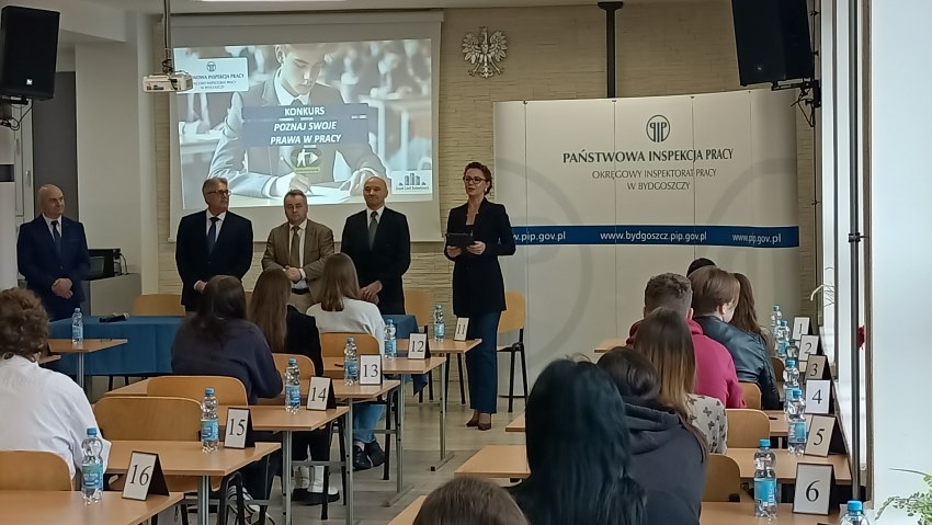 "Poznaj swoje prawa w pracy" etap regionalny konkursu