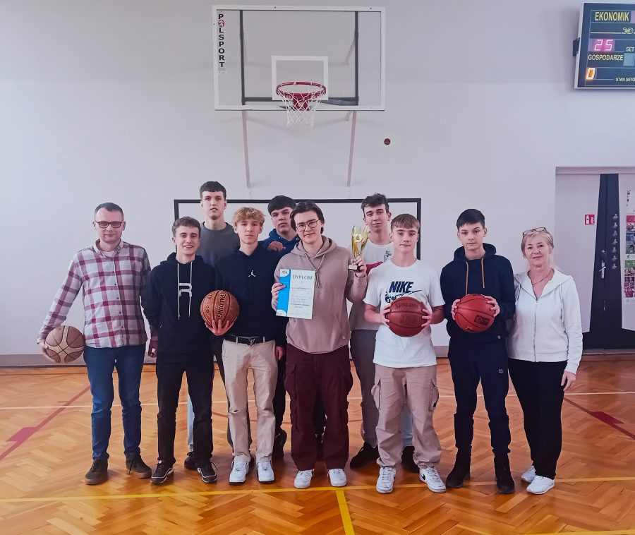 Sukces koszykarzy Ekonomika