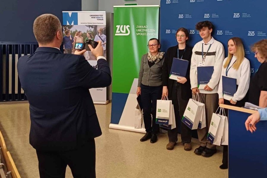 Olimpiada ZUS - Ekonomik na podium